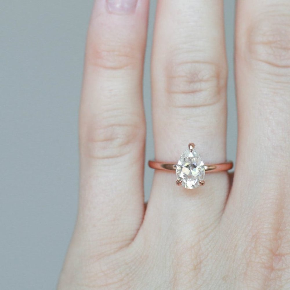 Pear Moissanite Engagement Ring/Pear Cut Solitaire